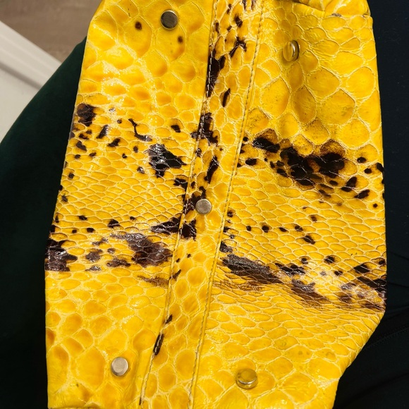 🔥 Vintar Cavalcanti Yellow Snakeskin Italian Leather Chain Tote - Picture 10 of 16